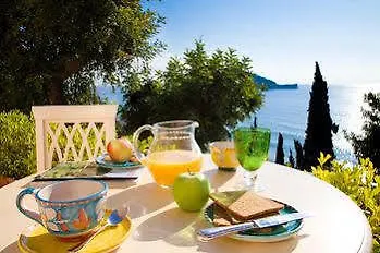 Apartamento Parco Vacanze Monti E Mare Alassio Itália