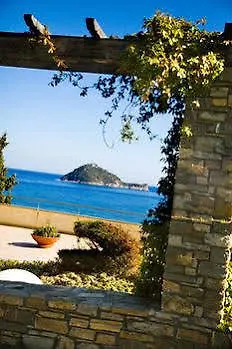 Parco Vacanze Monti E Mare Alassio Itália
